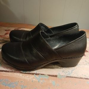 Dansko Size 38